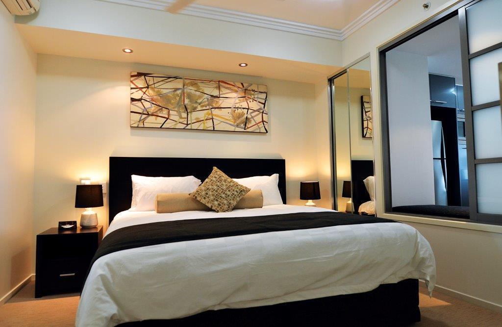 C2 Esplanade Service Apartments Дарвін Номер фото