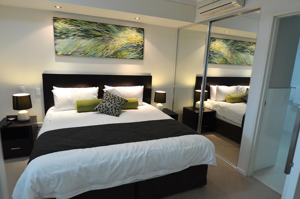 C2 Esplanade Service Apartments Дарвін Номер фото